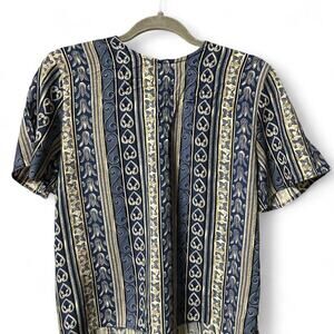 Small vintage retro 80s blue and cream boho patterned blouse abstract bold